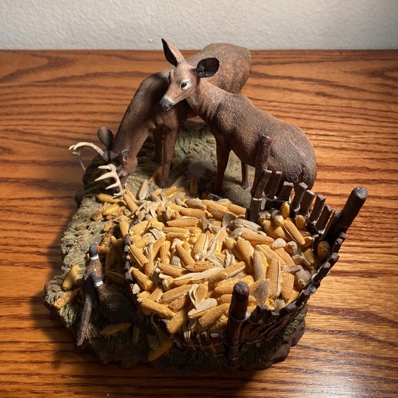 Terry Redlin Limited Edition Fine Porcelain Deer Sculpture. #2018 of 4500. - Picture 2 of 9